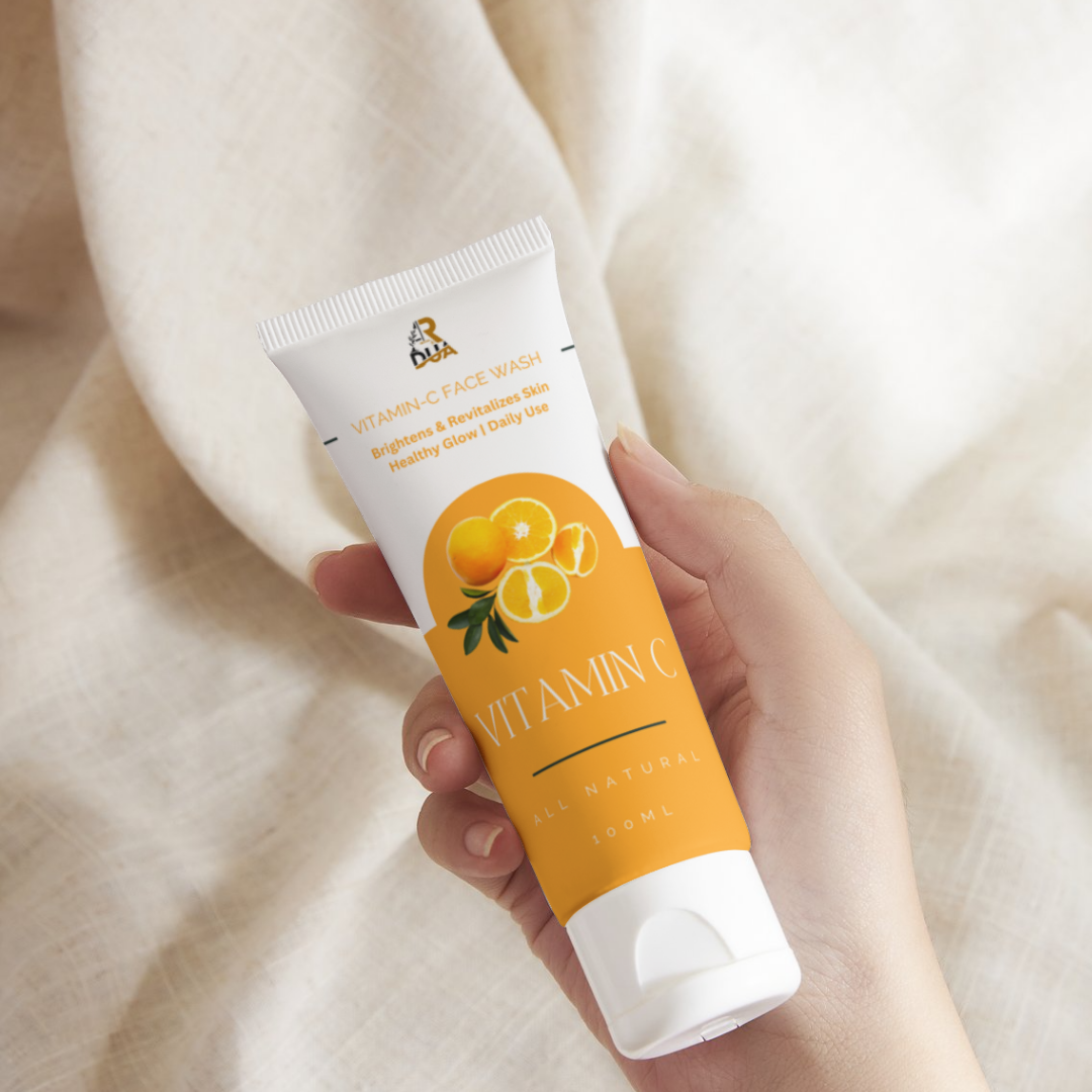 Vitamin C Face Wash 100 ml | For Skin Brightening | Best for deep cleansing | For Instant glow